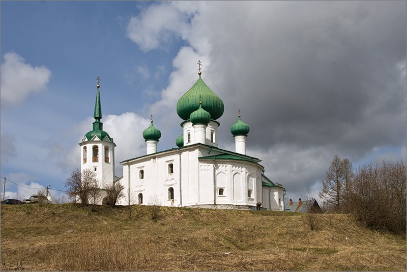 Трое в лодке, не стесняясь…