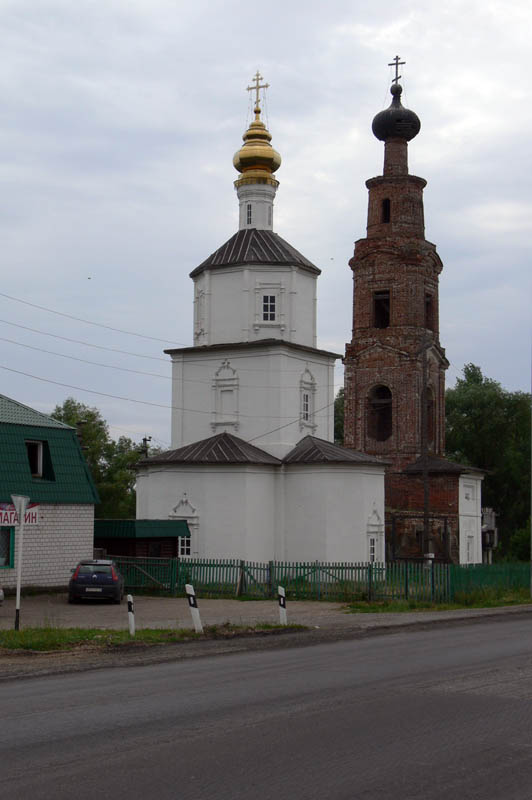 Троицкая Церковь на улице пробойной